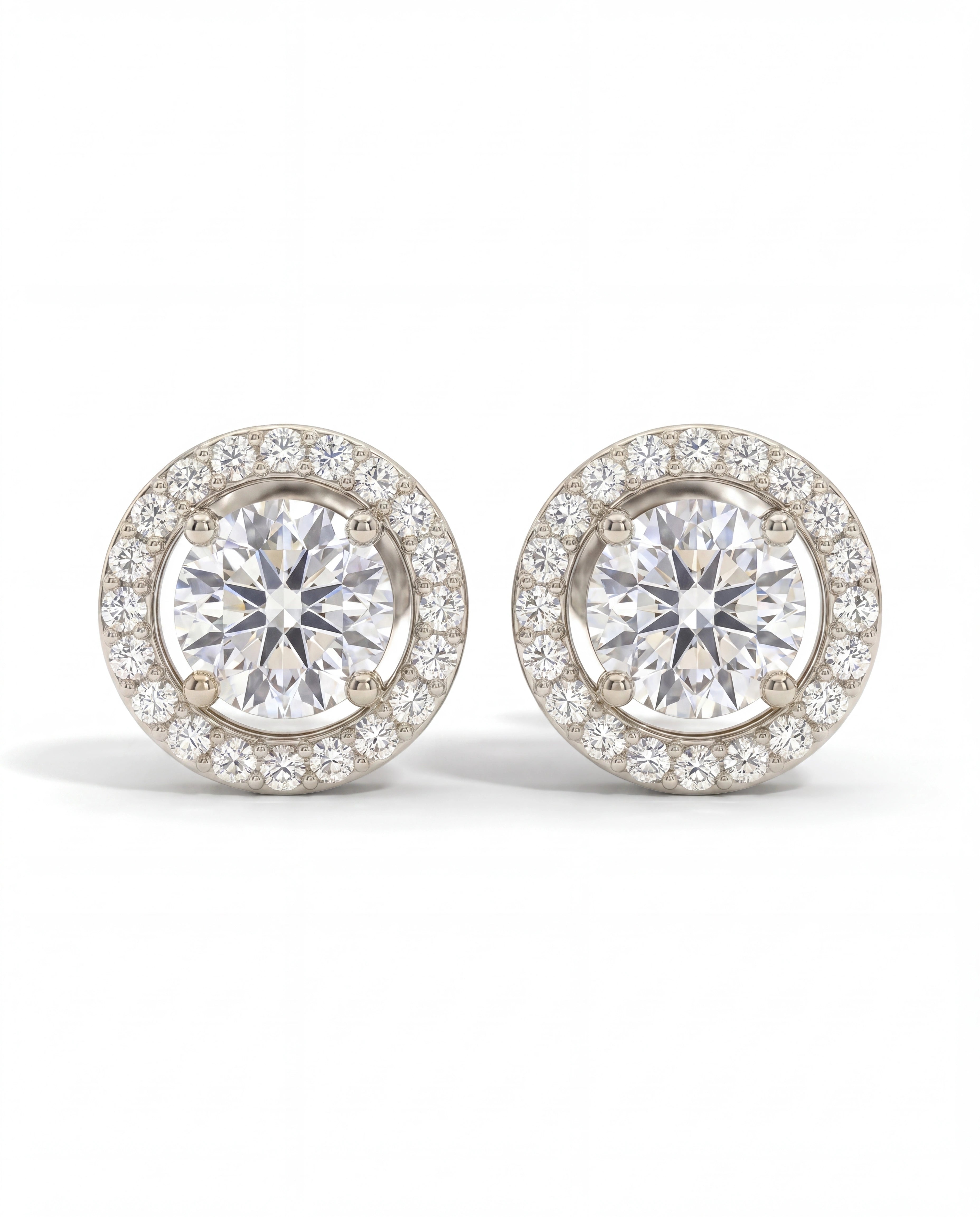 Étoile Halo Stud Earrings
